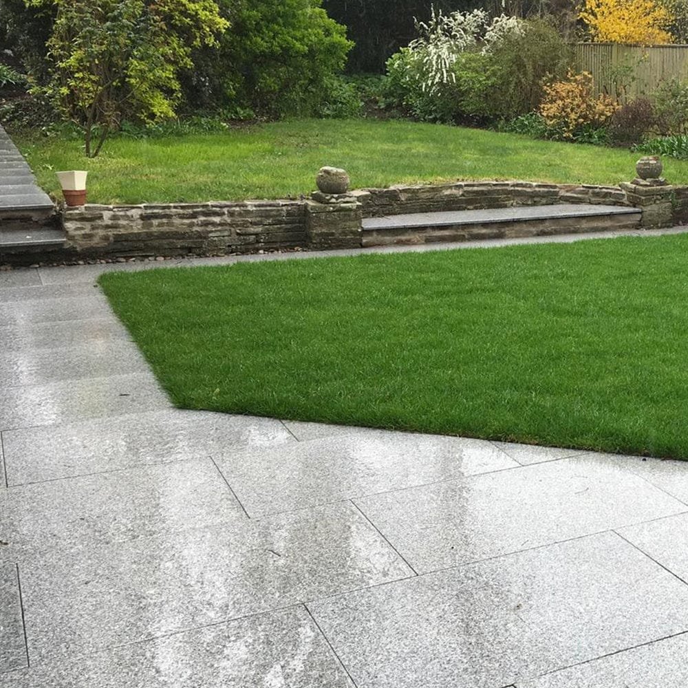 VENETIAN PAVING SETTS GRANITE SETTS SILVER MIST (13.46m2/pack) - Image 2